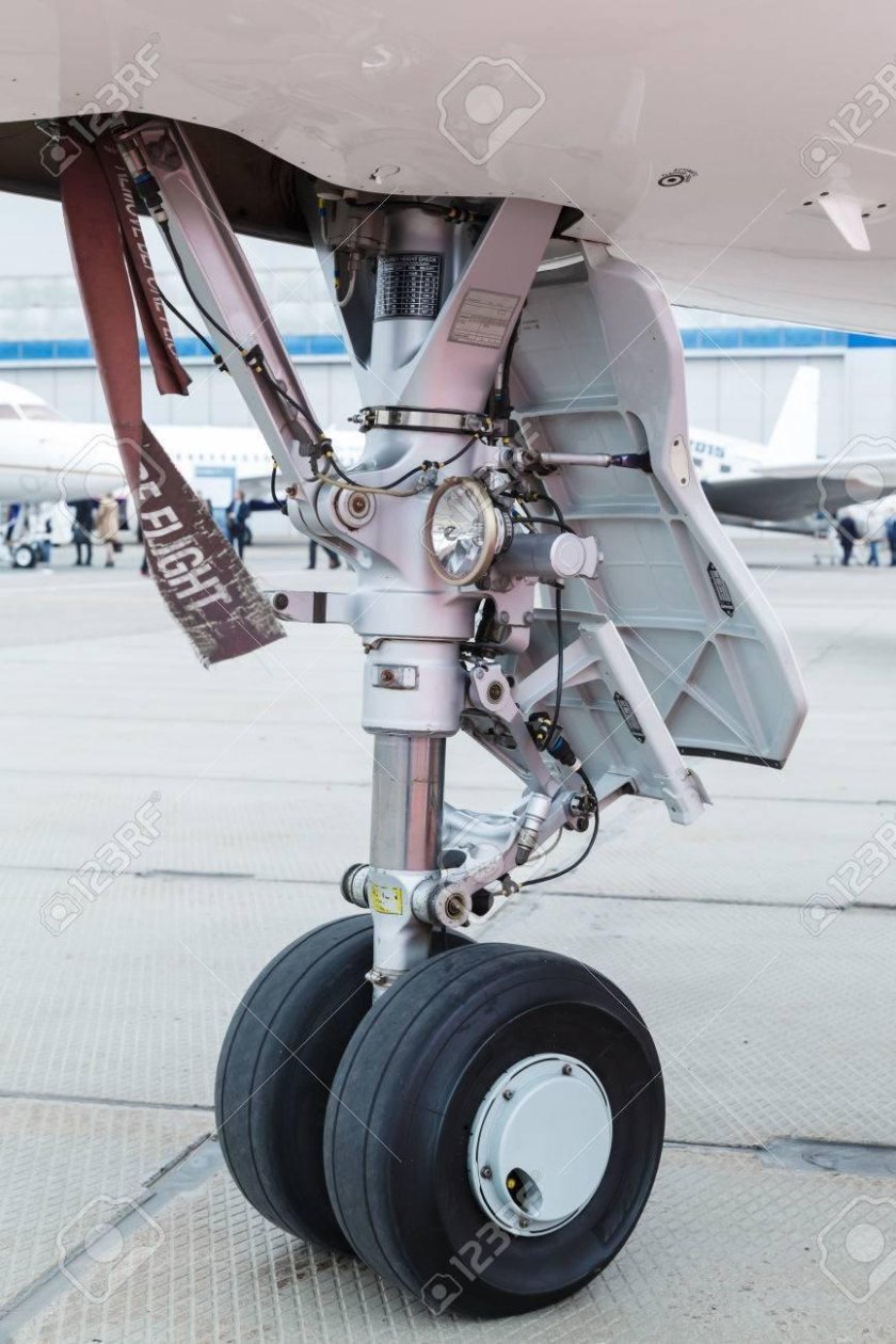 Front landing Leg 890 Jump