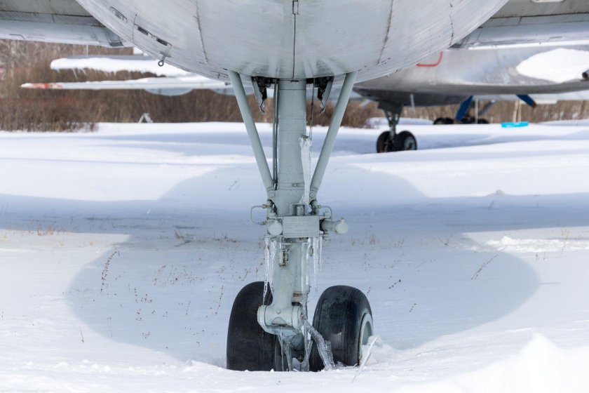 Ил-62 шасси