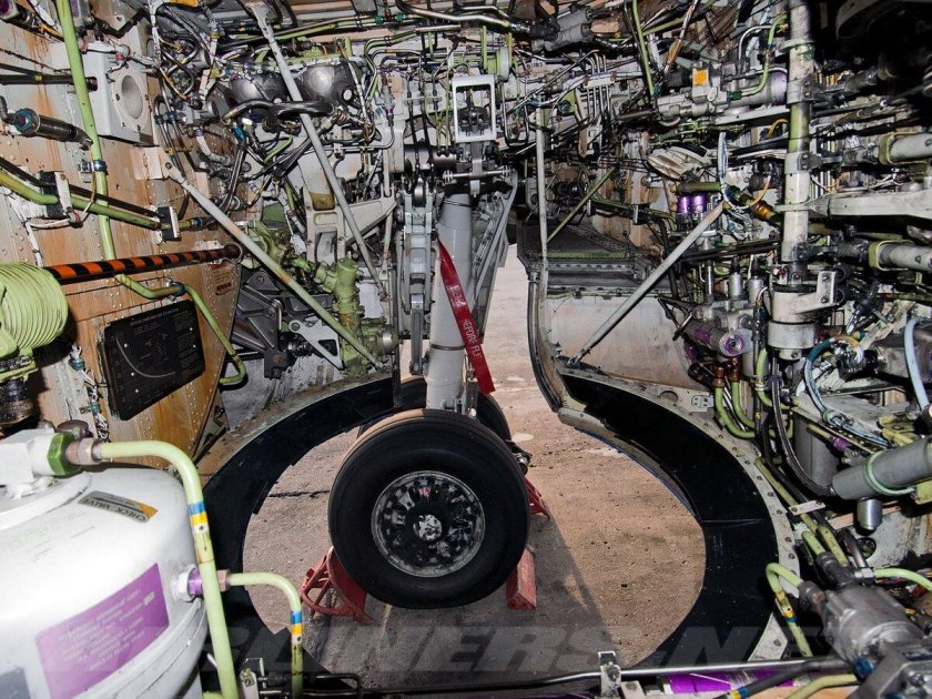 Шасси самолета Боинг 737