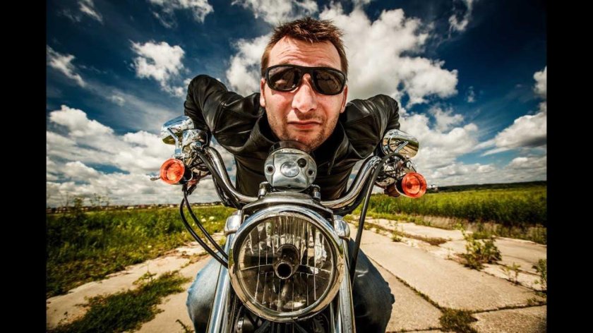 Бешеный мотоциклист