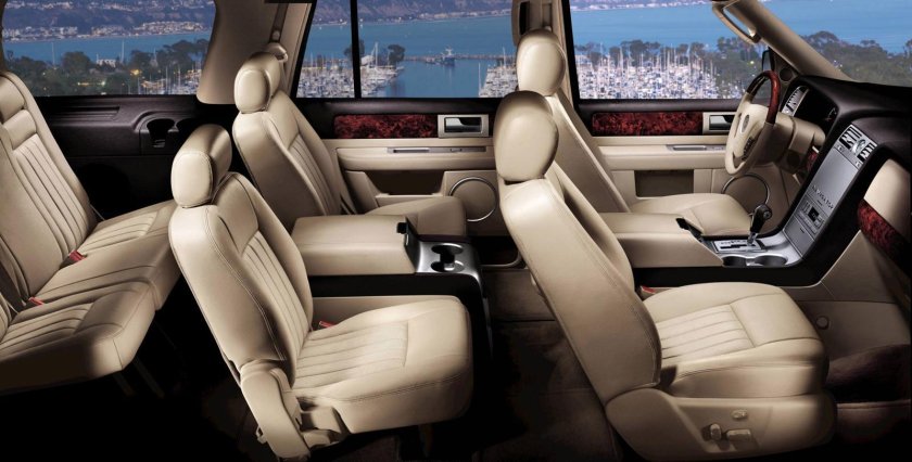 Lincoln Navigator 2006 салон