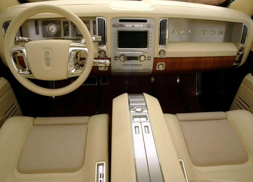 Линкольн Авиатор 2003 салон