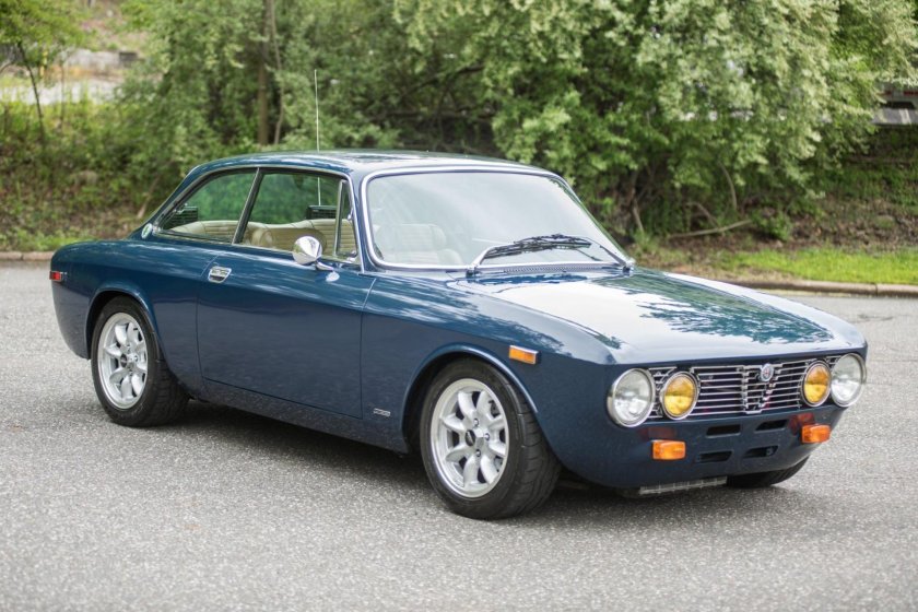 Alfa romeo 2000 gtv
