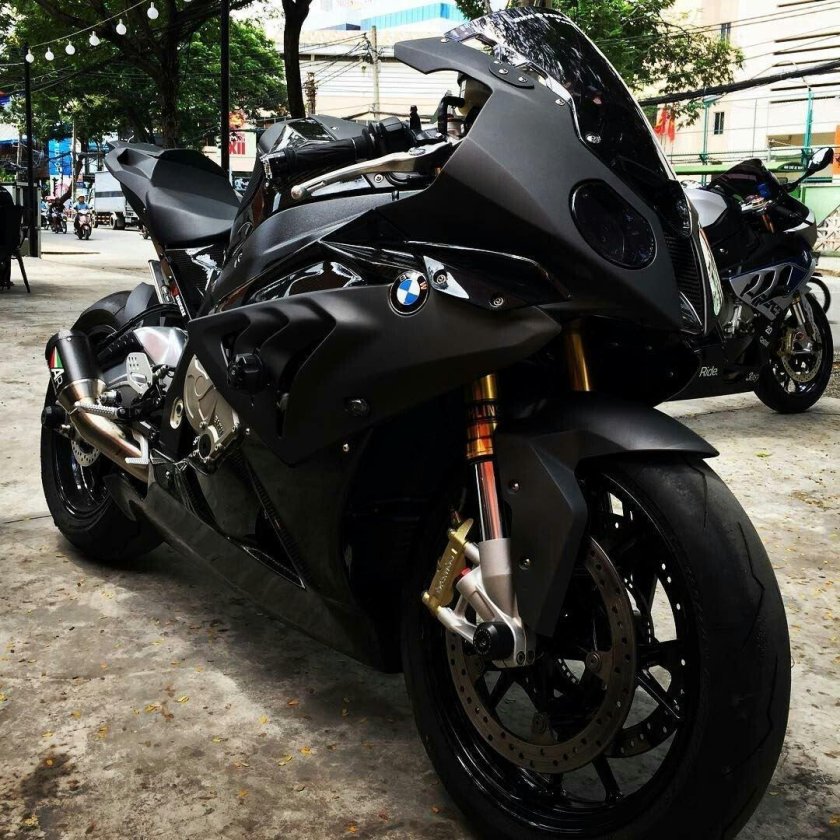 Мотоцикл БМВ 1000rr чёрный