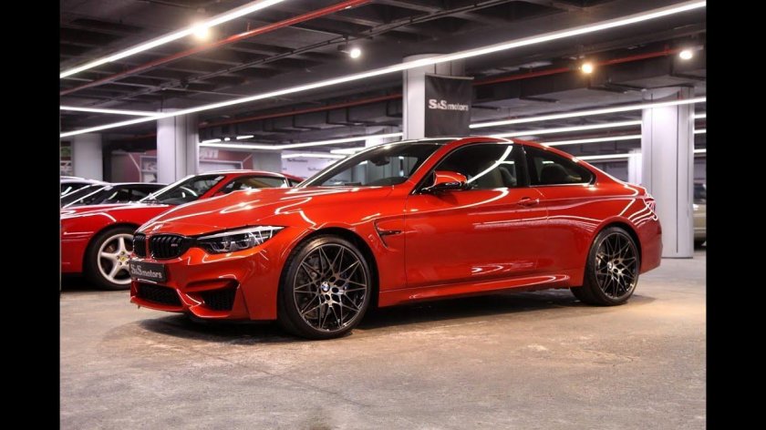 BMW m4 Competition красная