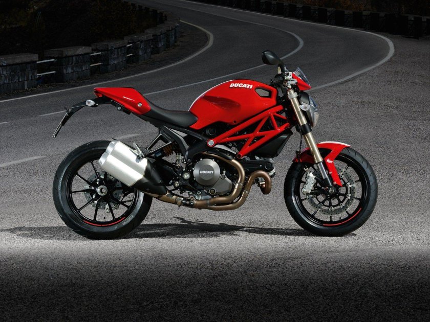 Ducati Monster 1100 EVO
