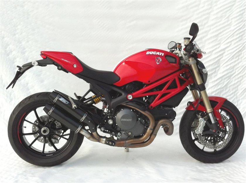 Ducati monster 1100 evo
