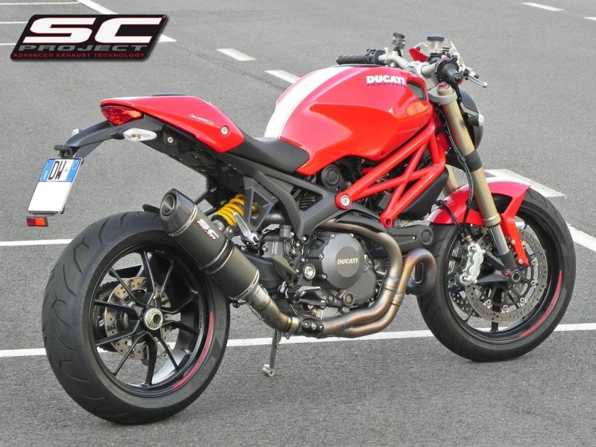 Дукати Монстер 1100 Эво