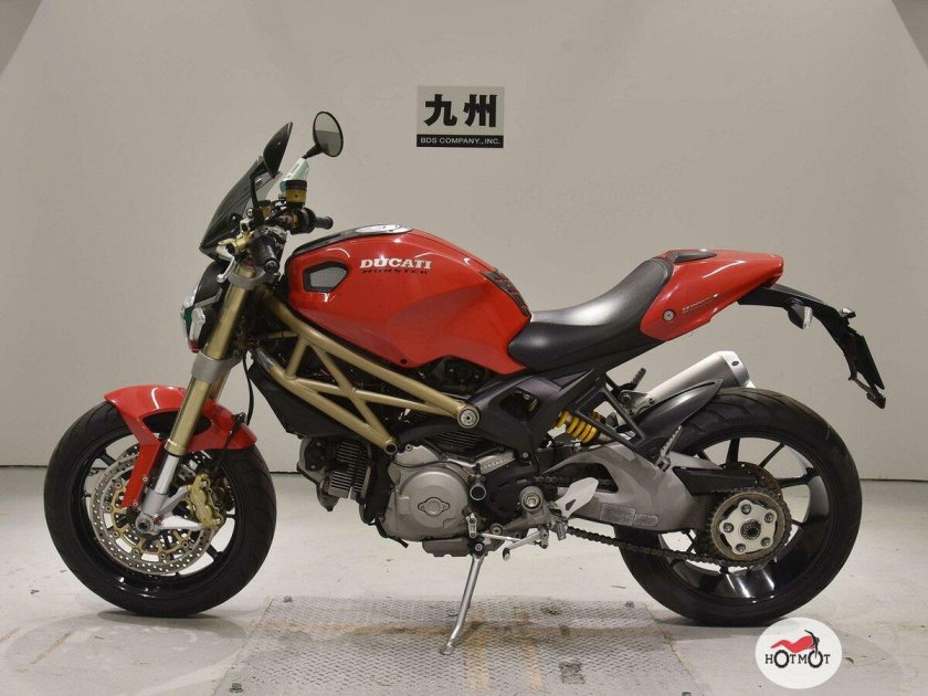 Крепление номера Ducati Monster 1100