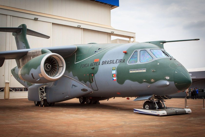 Бразилия Embraer