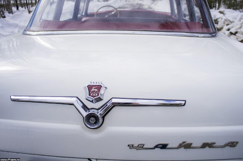 Чайка ГАЗ 13 багажник