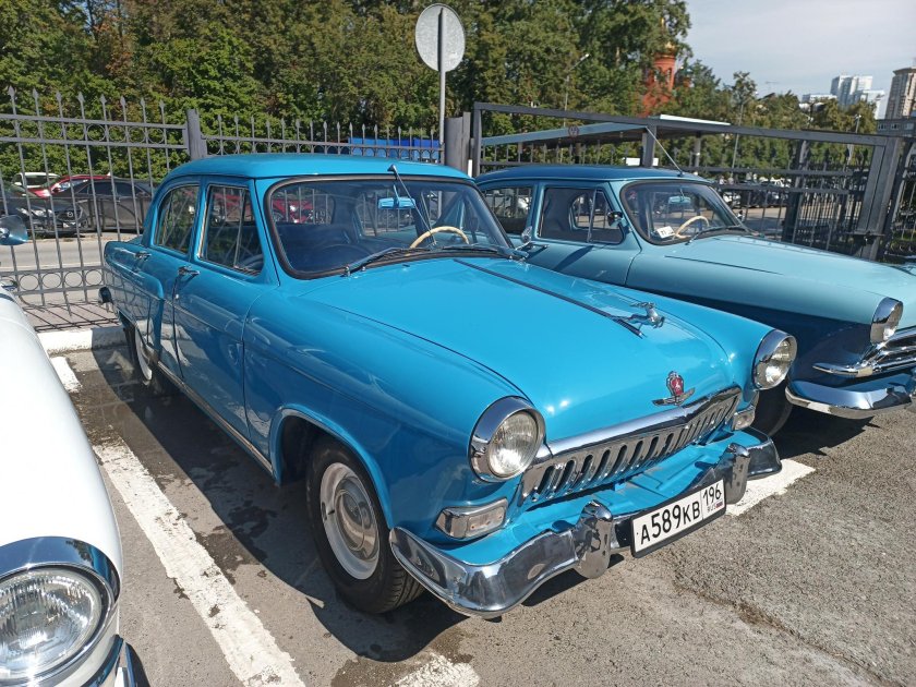 Выставка ретро автомобилей