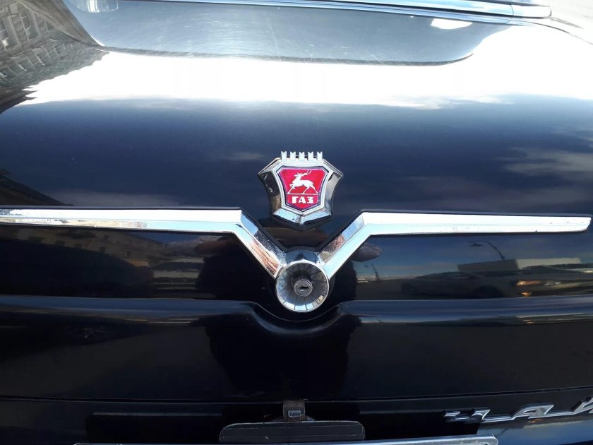 Эмблема ГАЗ 13 Чайка