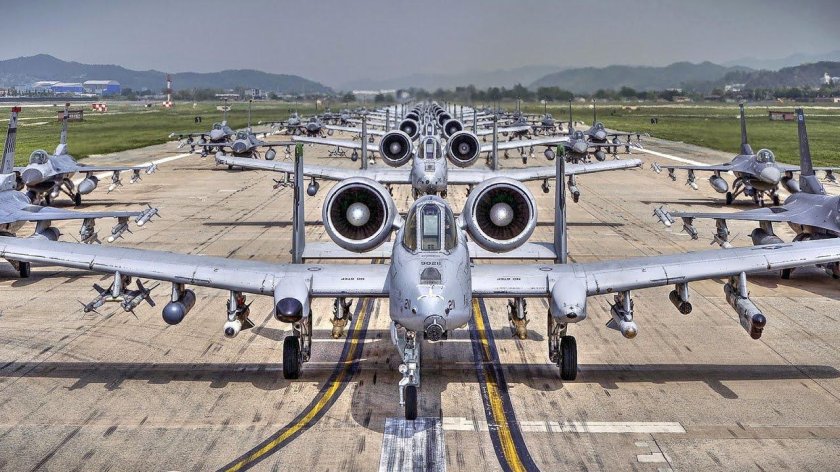 A 10 thunderbolt ii