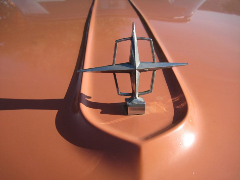 Линкольн значок