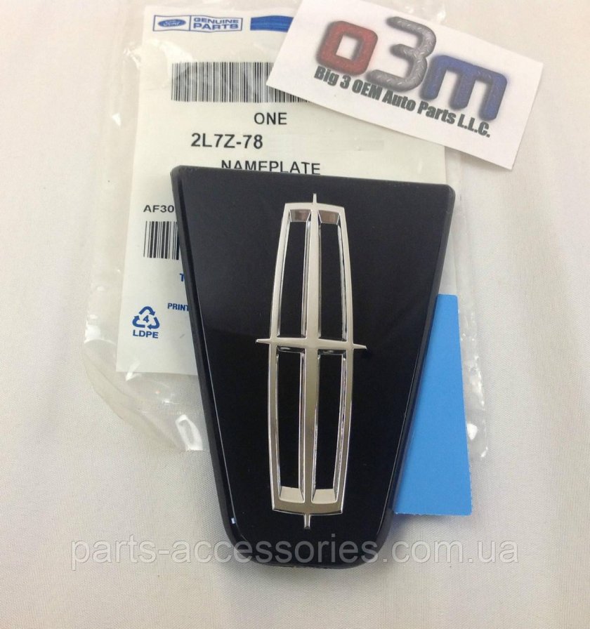 Шильдик передний Lincoln Navigator 2