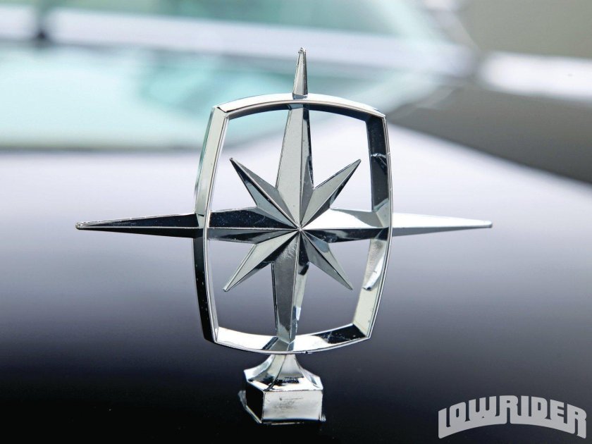 Линкольн значок