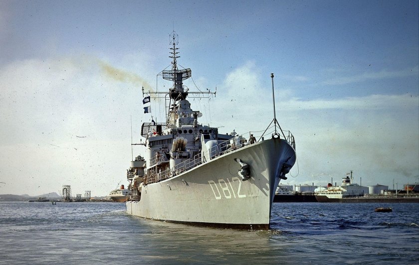 Эсминец Холланд