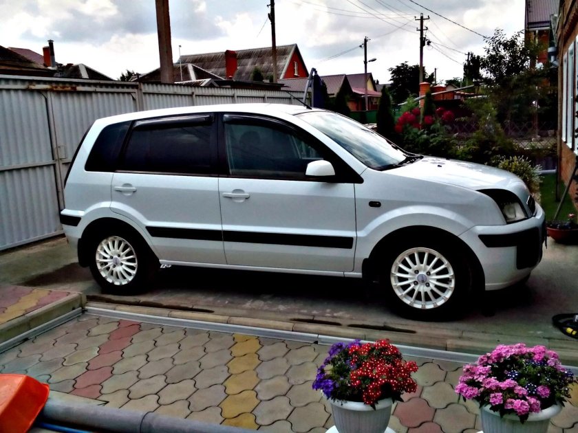 Форд Фьюжн 1.6