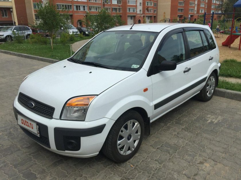 Форд Фьюжн 1 поколение Рестайлинг