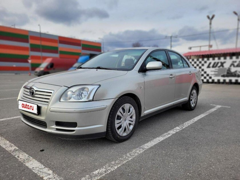 Toyota avensis 2005