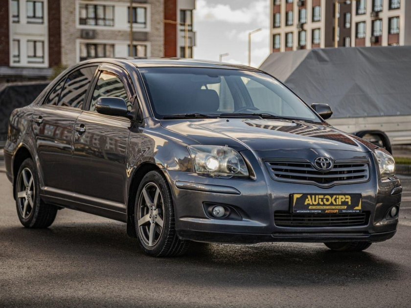 Toyota avensis 2008