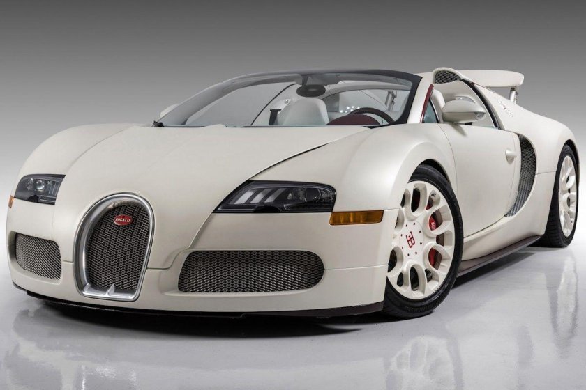 Бугатти Вейрон 2011