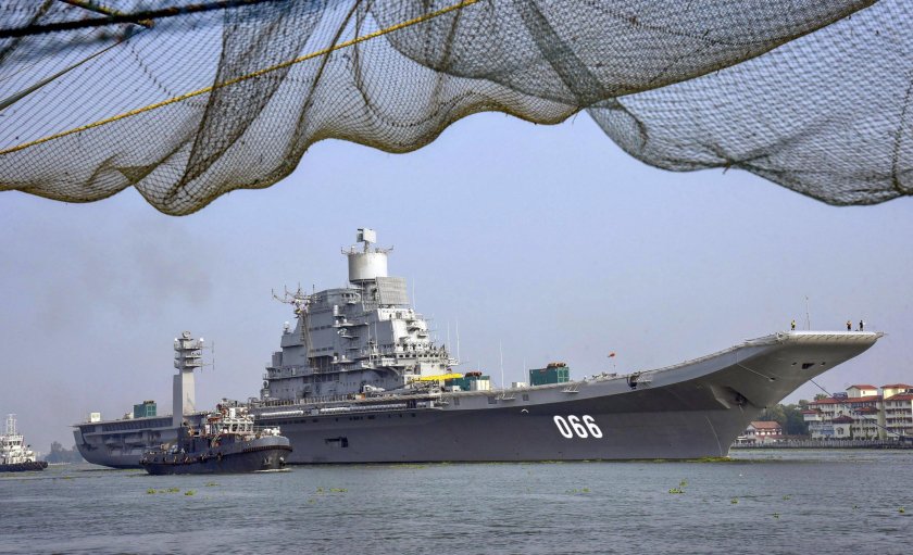 Викрамадитья авианосец