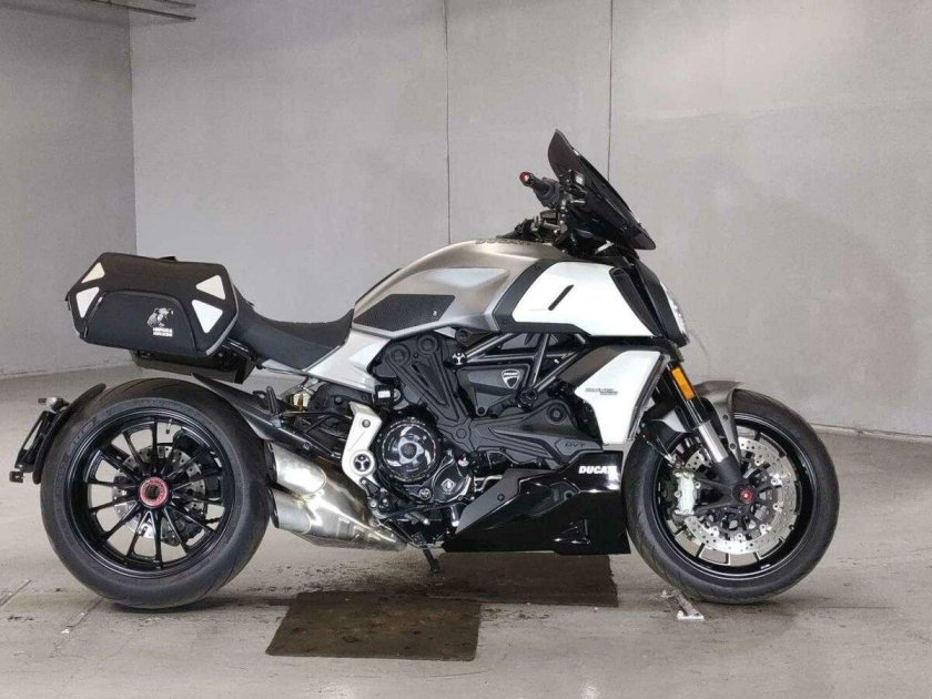 Ducati Diavel Custom