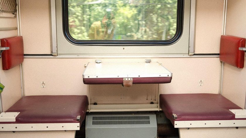 Верхняя боковая полка РЖД 2022