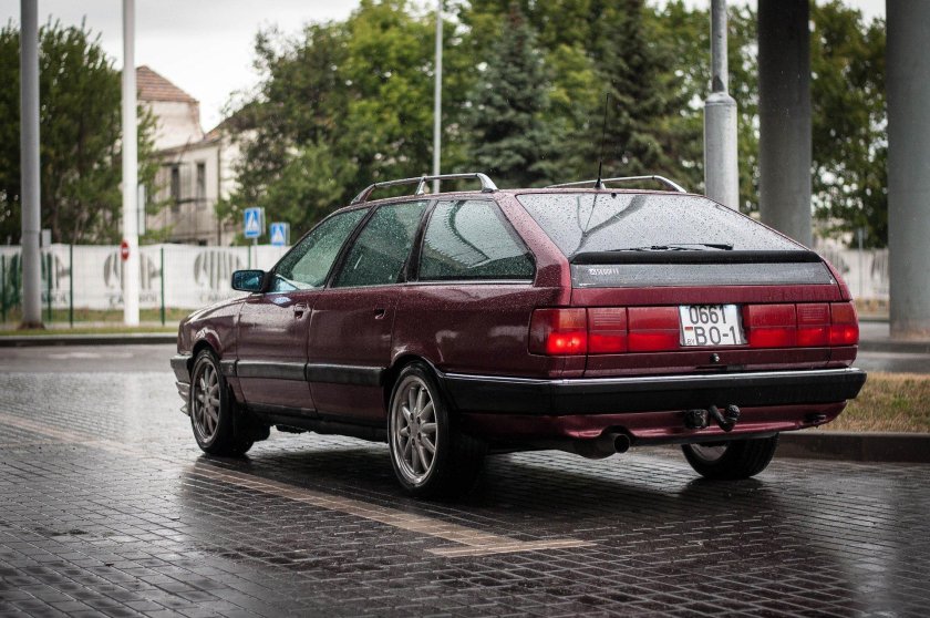 Ауди 100 Авант