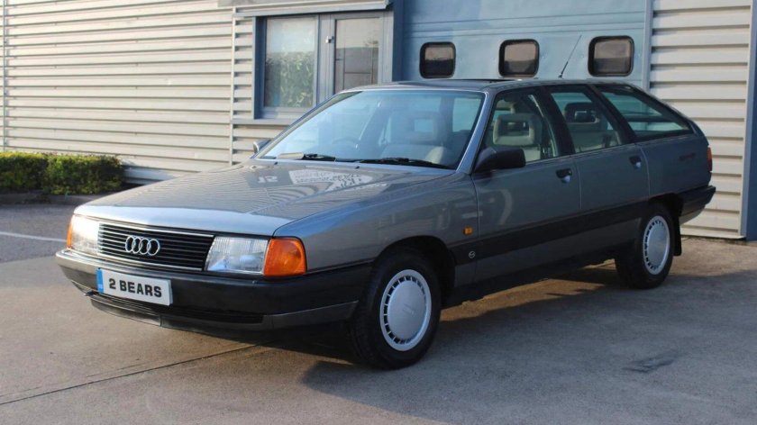 Ауди 100 универсал