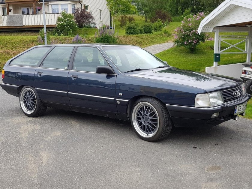 Ауди 100 с3 Авант