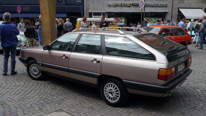 Audi 100 III (c3) универсал
