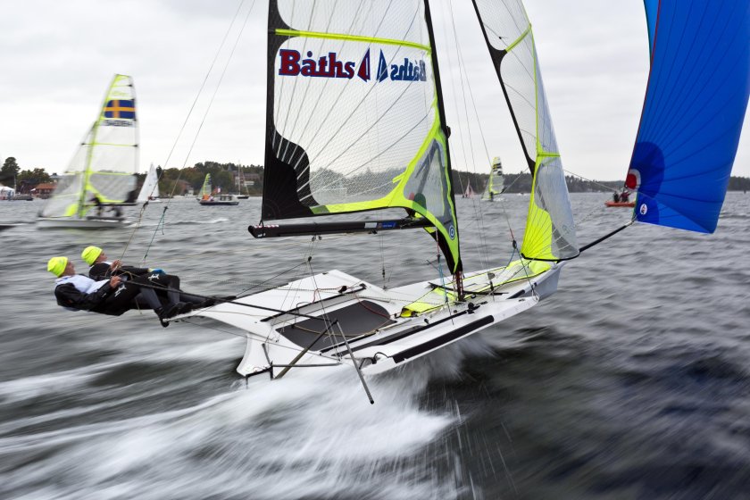 Швертбот 49er