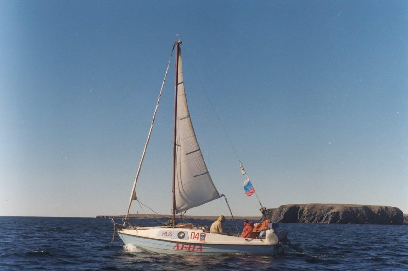 Крейсерский швертбот Лион 800