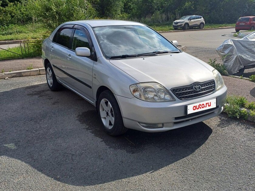 Тойота королла 2005 седан
