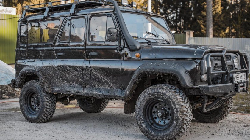 УАЗ Хантер 3153