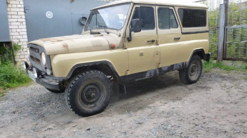 УАЗ длиннобазный 3153