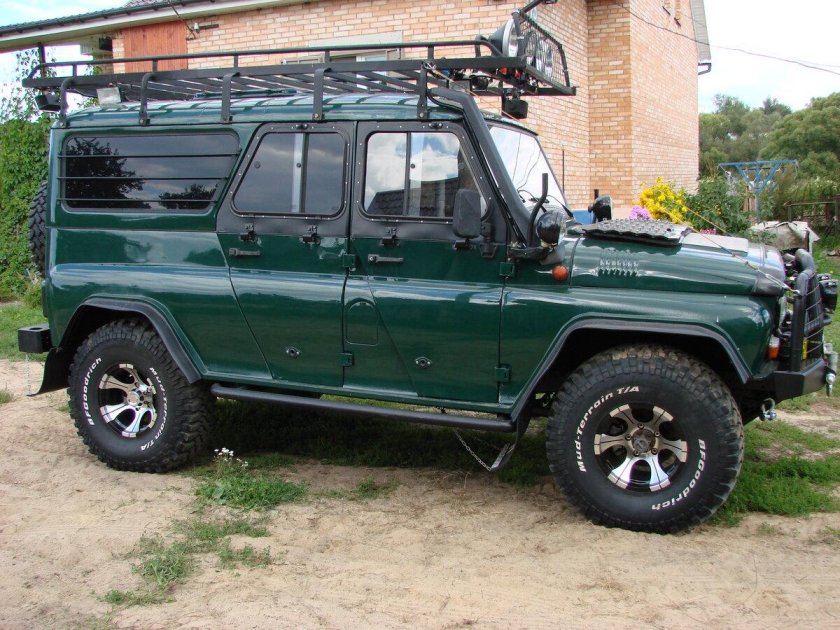 УАЗ Хантер 3153