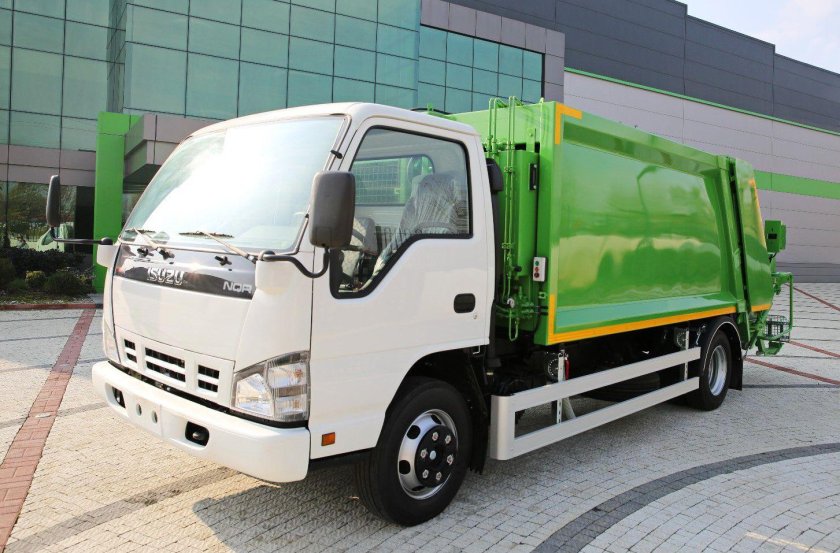 Мусоровоз Isuzu NQR 71pl