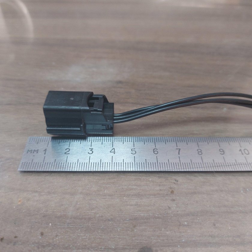 Разъём 3 контакта папа Audi Seat Skoda VW 511-1061