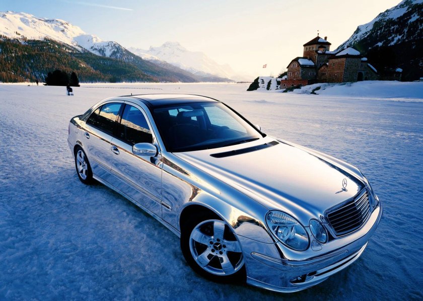 Mercedes Benz w211 e500