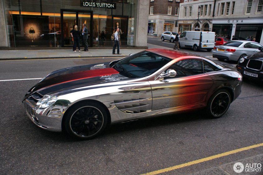 Винил на СЛР Макларен