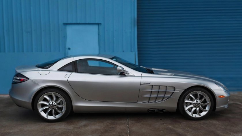 Mercedes-Benz SLR MCLAREN 2004