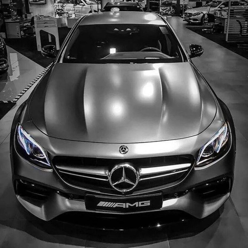 Мерседес Бенц w426