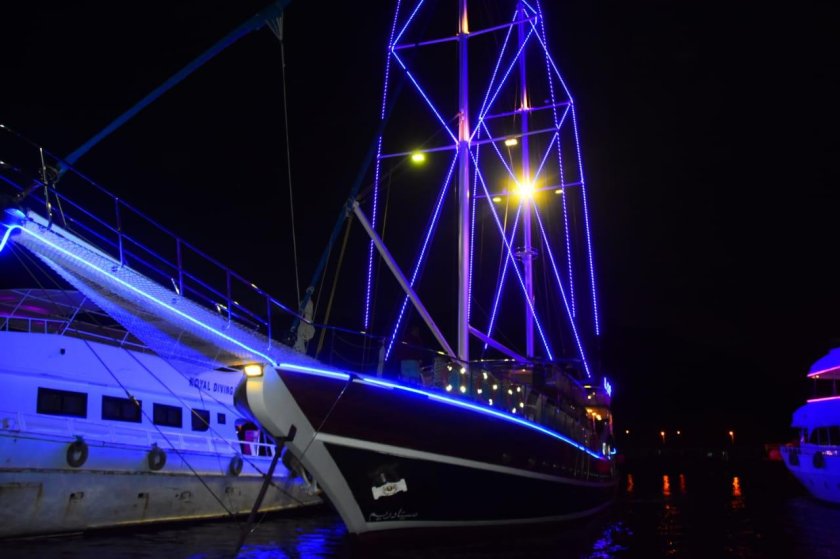 Пиратская яхта шарм эль шейх