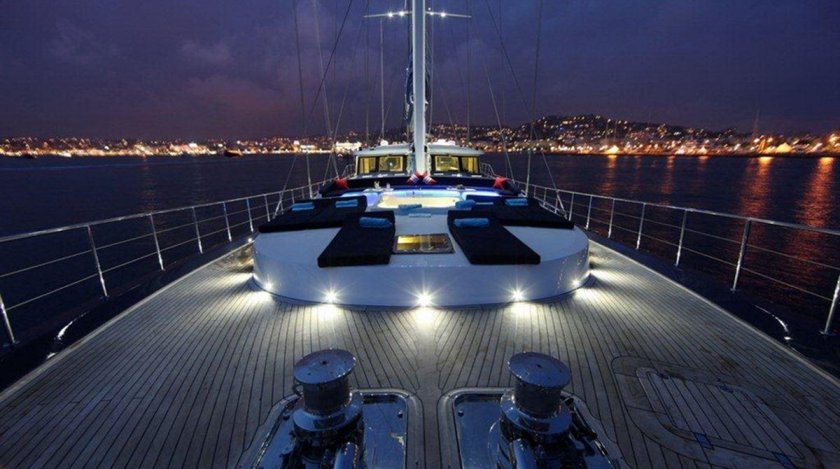 Босфор яхта