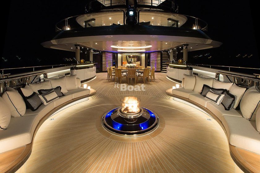 Мегаяхта Катара интерьер