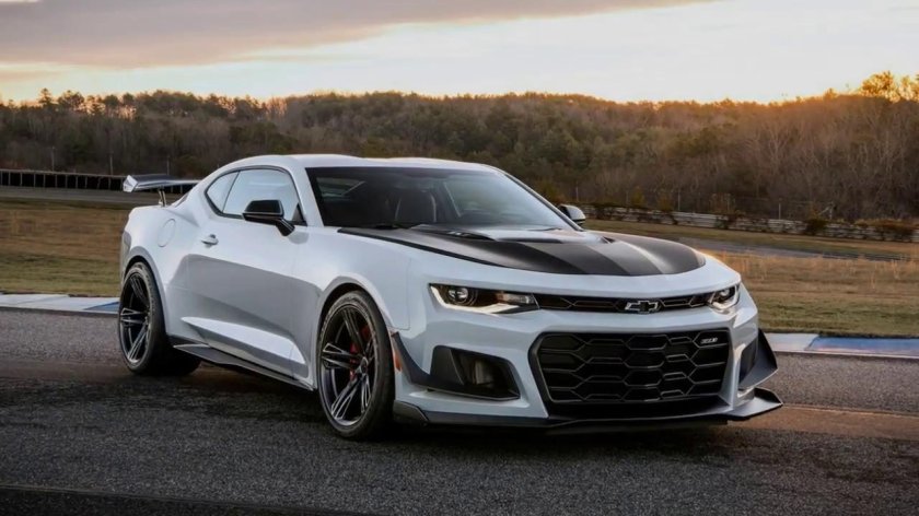 Шевроле Камаро zl1 2020